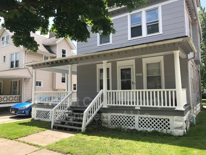 3 Bed- 2 Full Bath - Duplex property image