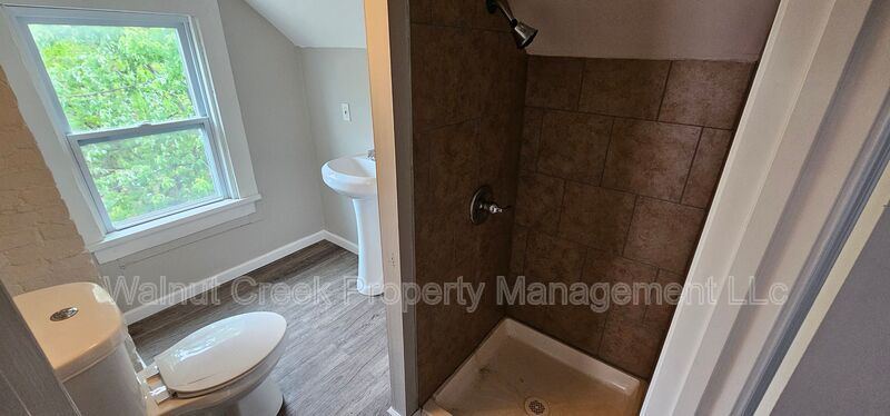 3 Bed- 2 Full Bath - Duplex property image