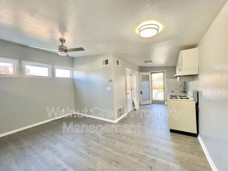 Studio Apartment - Recently Remodeled - All Utilities Included - property image