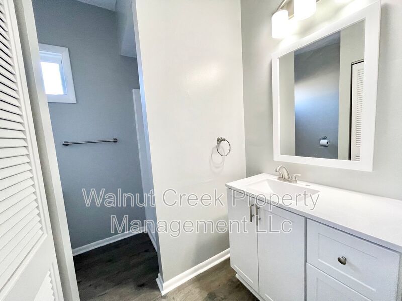Studio Apartment - Recently Remodeled - All Utilities Included - property image