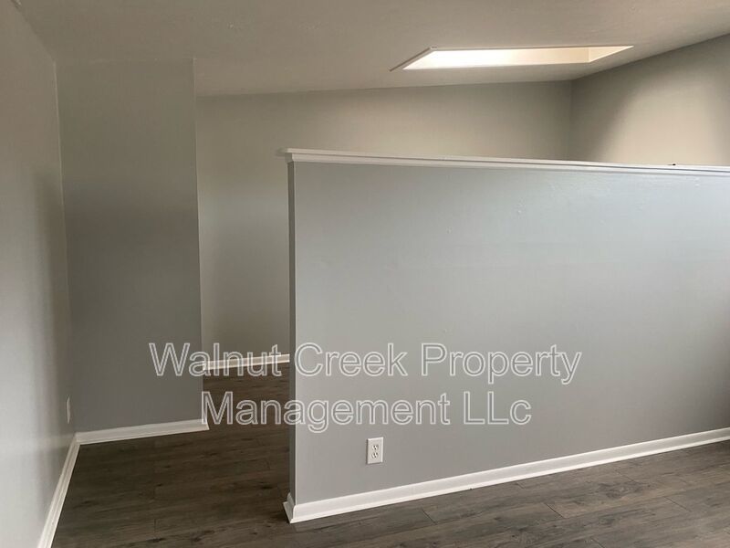 Studio Apartment - Recently Remodeled - All Utilities Included - property image