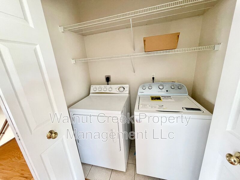 Beautiful Condo on the Water - 3 Bed - 3.5 Bath property image