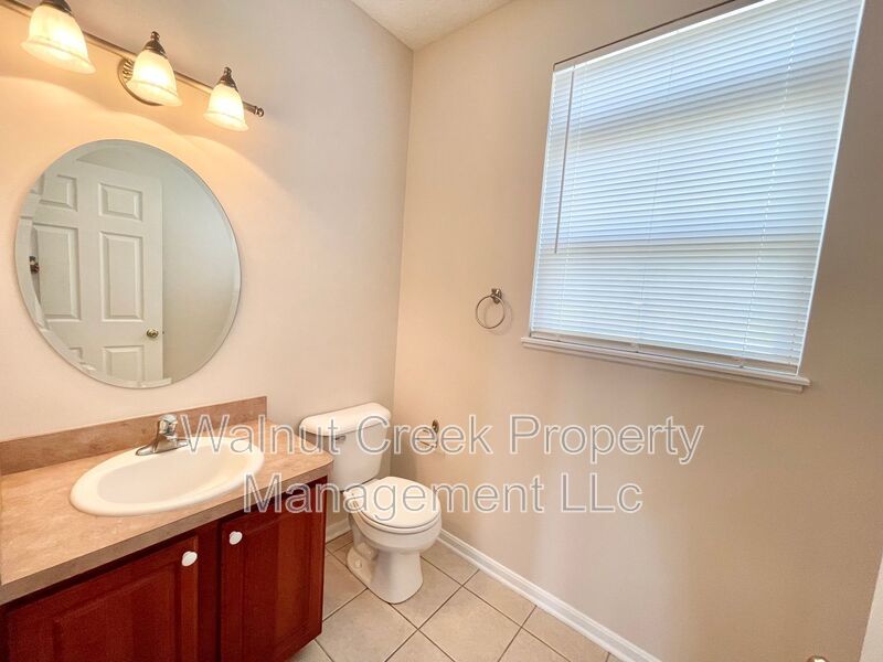 Beautiful Condo on the Water - 3 Bed - 3.5 Bath property image