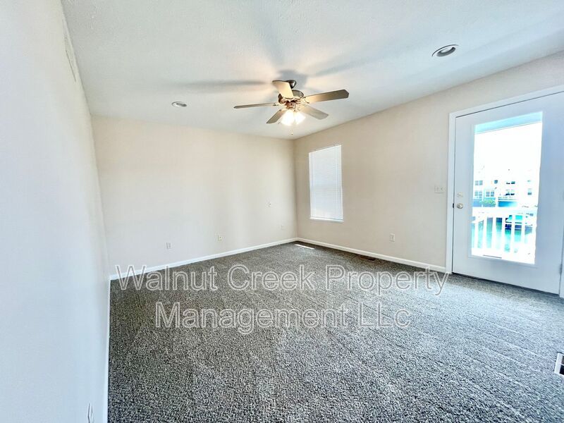Beautiful Condo on the Water - 3 Bed - 3.5 Bath property image
