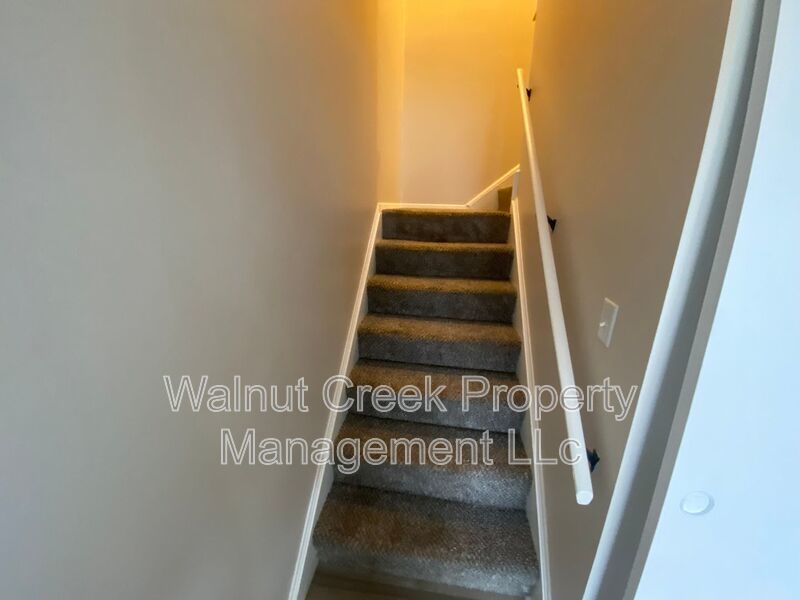 2 Bed- 1.5 Bath in Lorain property image