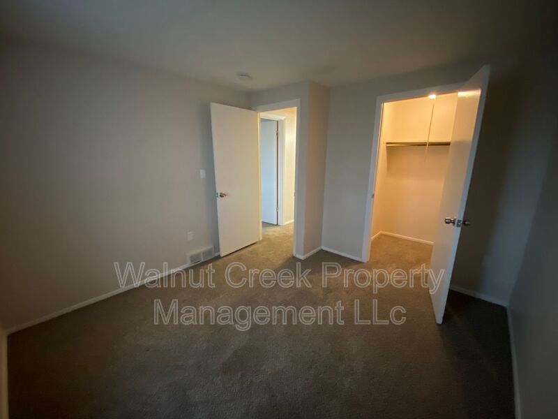 2 Bed- 1.5 Bath in Lorain property image