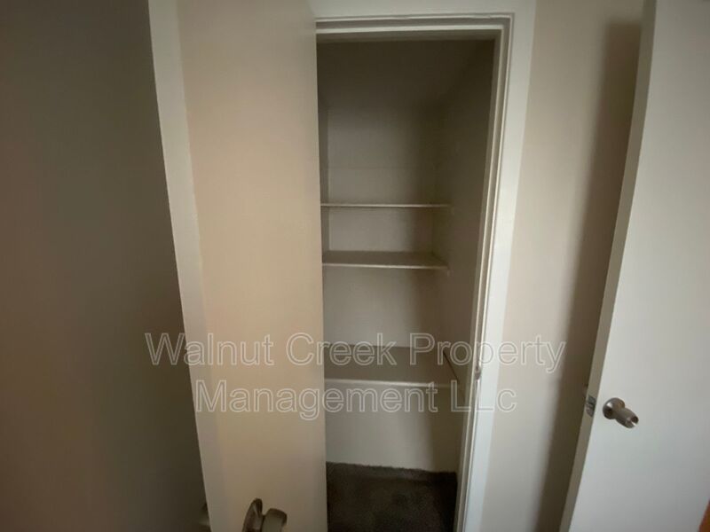 2 Bed- 1.5 Bath in Lorain property image