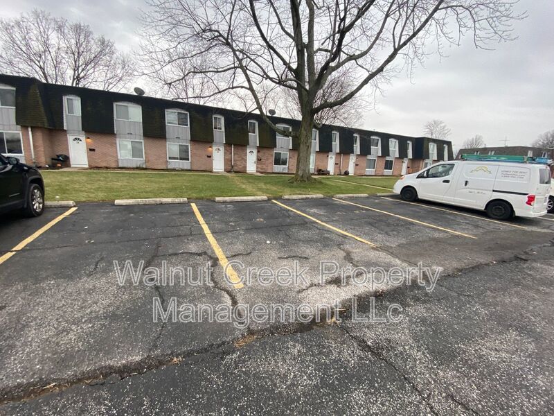 2 Bed- 1.5 Bath in Lorain property image