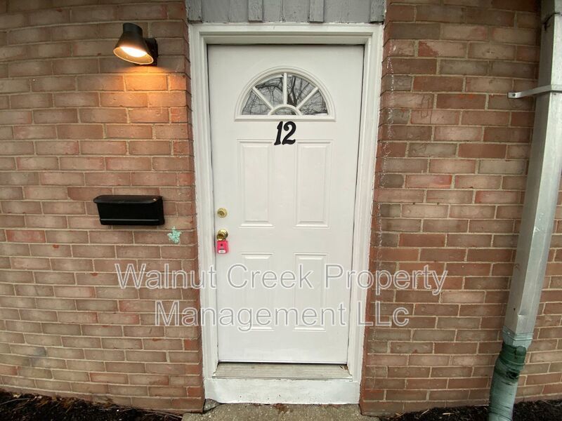 2 Bed- 1.5 Bath in Lorain property image