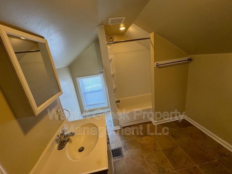 1 Bed- 1 Bath Apartment in Oberlin property image