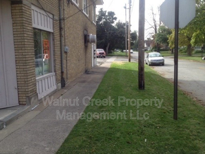 Large 2 Bedroom near the Lake! property image