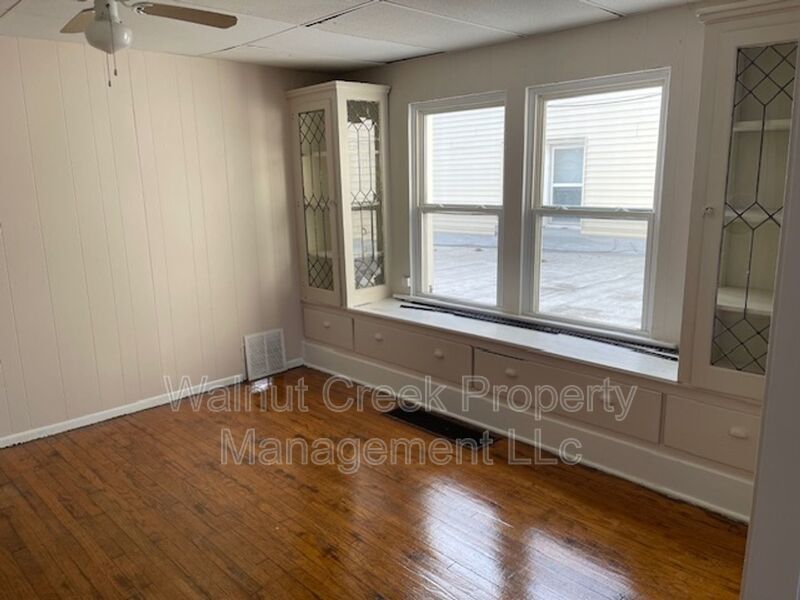 Large 2 Bedroom near the Lake! property image