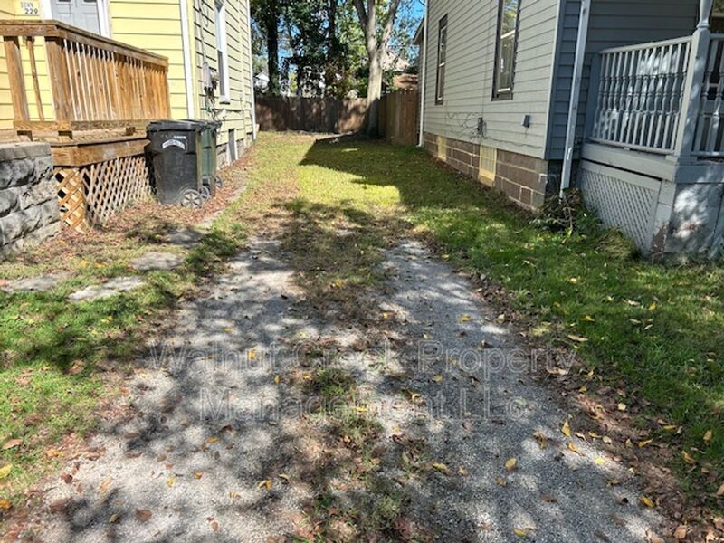 2 Bed- 1 Bath Duplex in Elyria property image