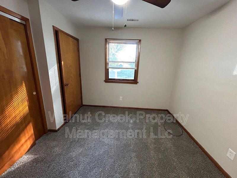 2 BR Apt, Central Air, Midview schools! property image
