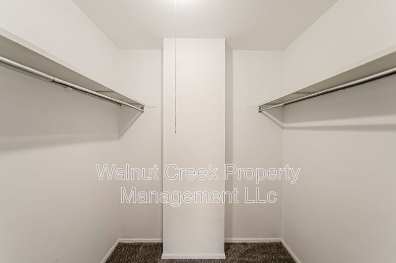 2 Bed - 1.5 Bath - Townhome in Lorain property image