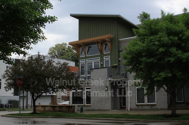 Located in the Detroit-Shoreway Area property image