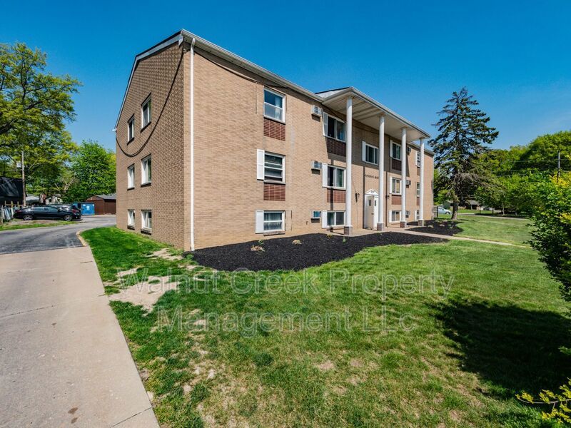 2 Bedroom Apartment--Free Heat property image