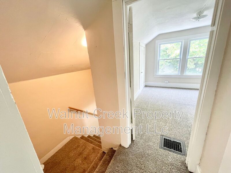 3074 Toledo Avenue property image