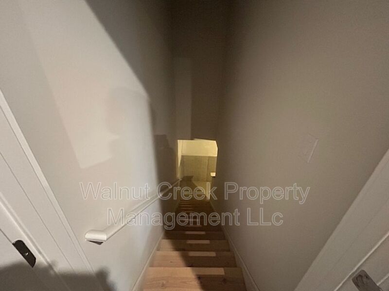 2 Bed- 2 Bath + Dedicated Home Office - Single Family Home in Amherst property image