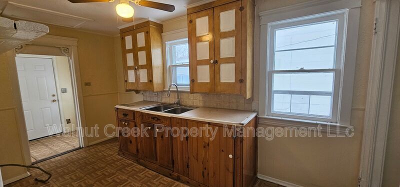 3 Bed 1 Bath Single Family Home property image