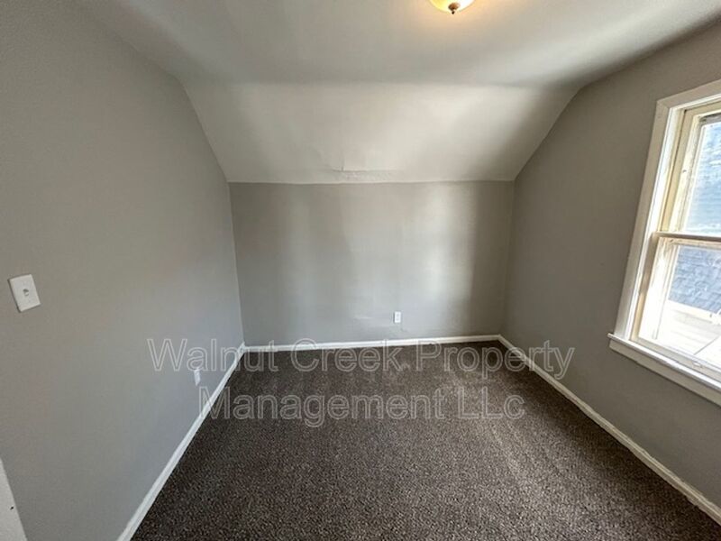 3 Bed- 1 Bath Single Family Home property image