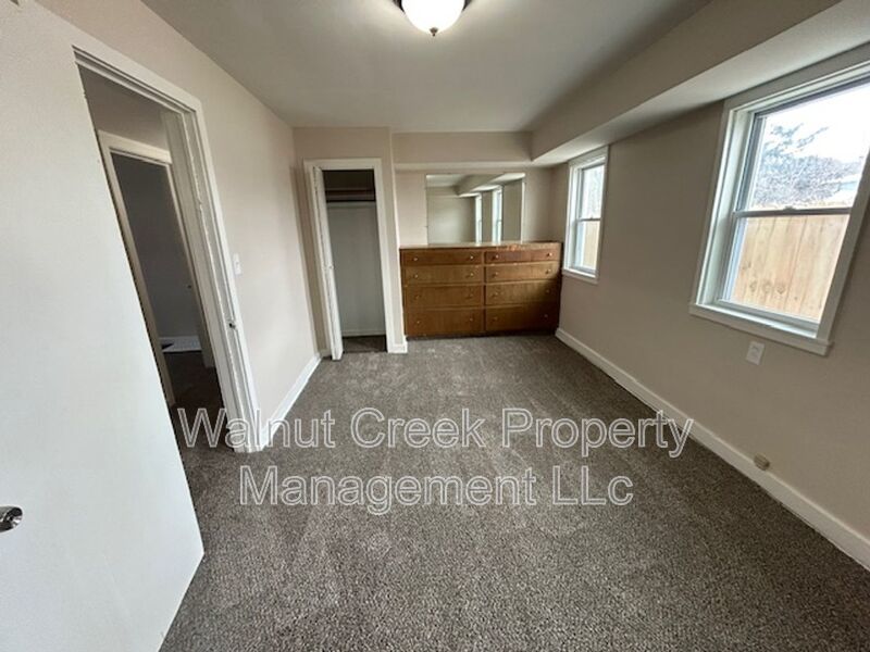 5 Bed - 1.5 Bath Single Family Home in Lorain property image