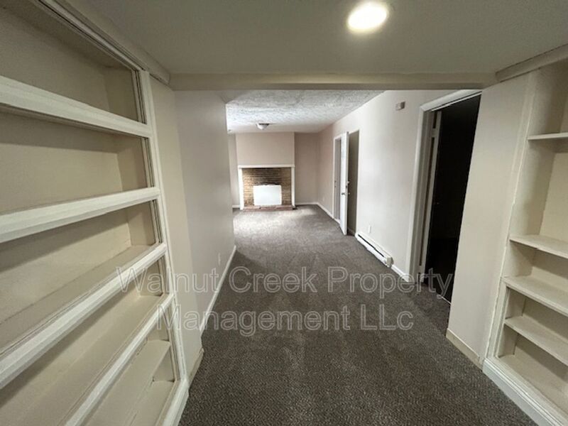 5 Bed - 1.5 Bath Single Family Home in Lorain property image