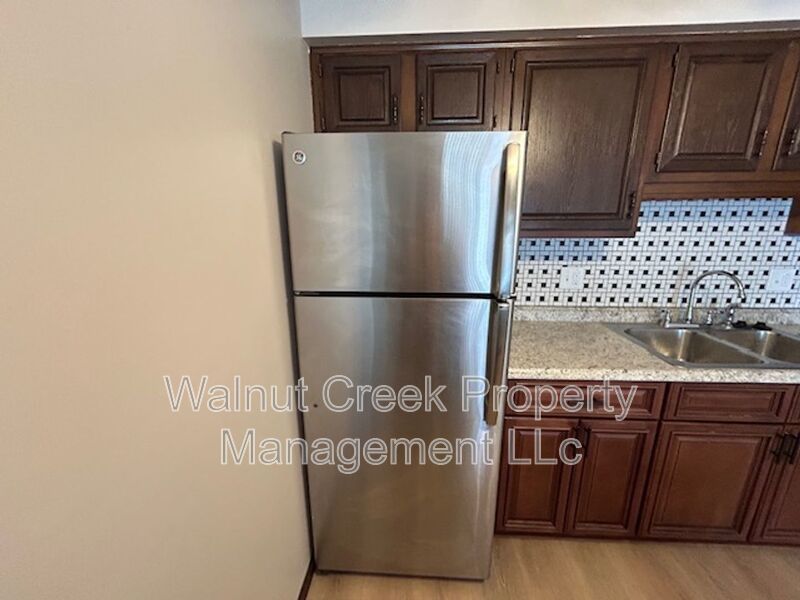 Deluxe 2 Bedroom 1 Bath In Elyria property image