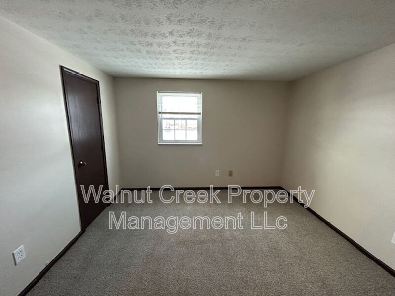 Deluxe 2 Bedroom 1 Bath In Elyria property image