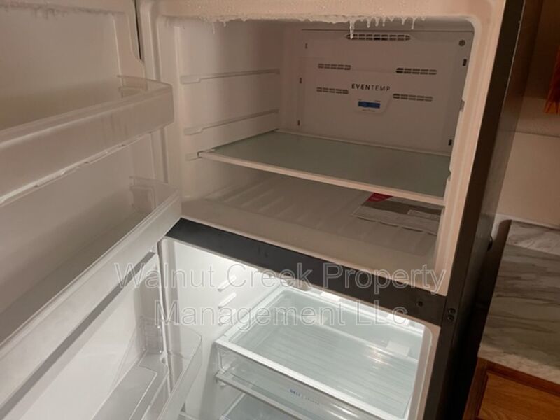 2 BR Apt, Central Air, Midview schools! property image