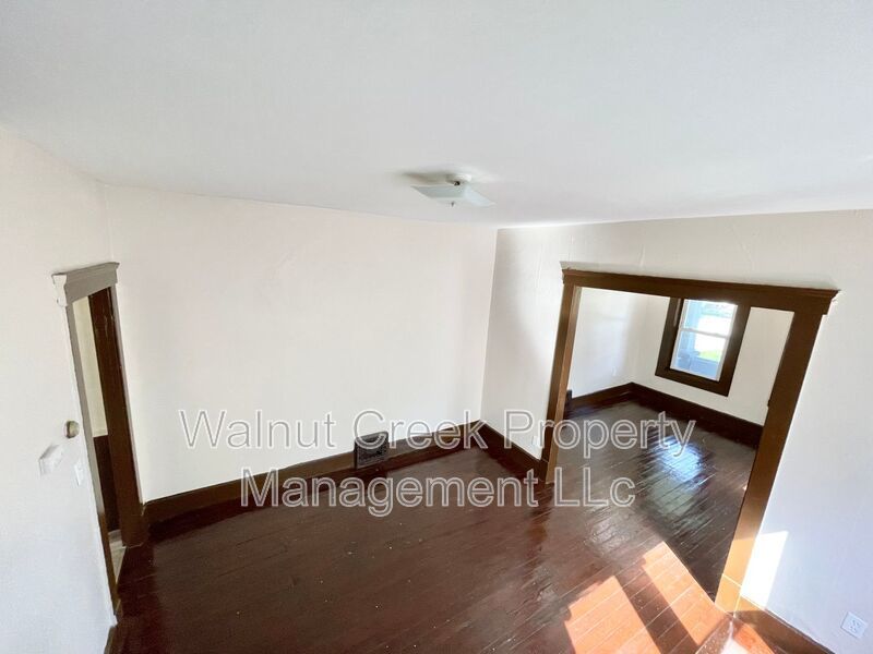 3 Bed - 1 Bath Duplex in Lorain property image