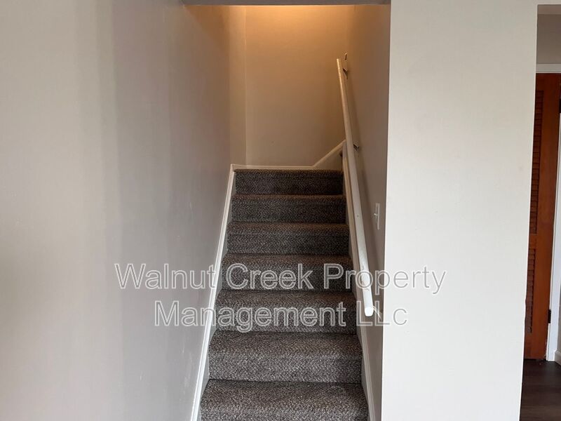 2 Bed - 1.5 Bath Town Home In Lorain property image