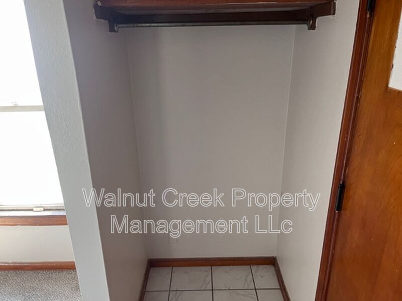 4 Bed - 1.5 Bath - Single Family Home in Lorain property image