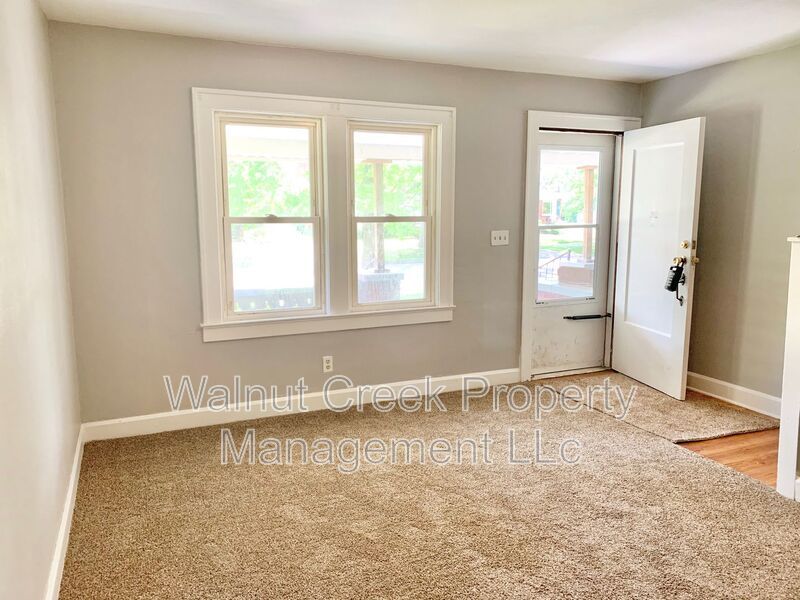 2 BEDROOM Duplex property image