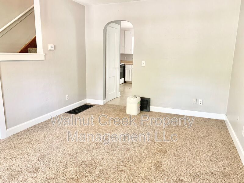 2 BEDROOM Duplex property image