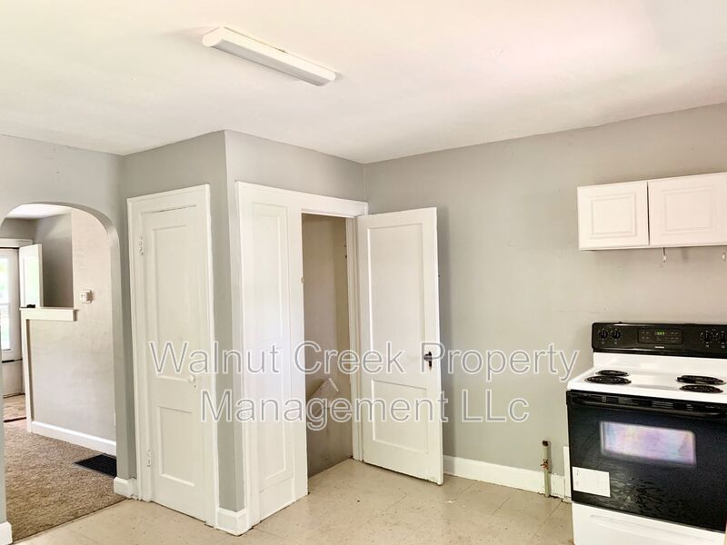2 BEDROOM Duplex property image
