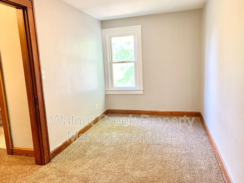 2 BEDROOM Duplex property image