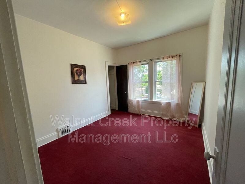 3 Bed - 1 Bath - Apartment - Cleveland property image
