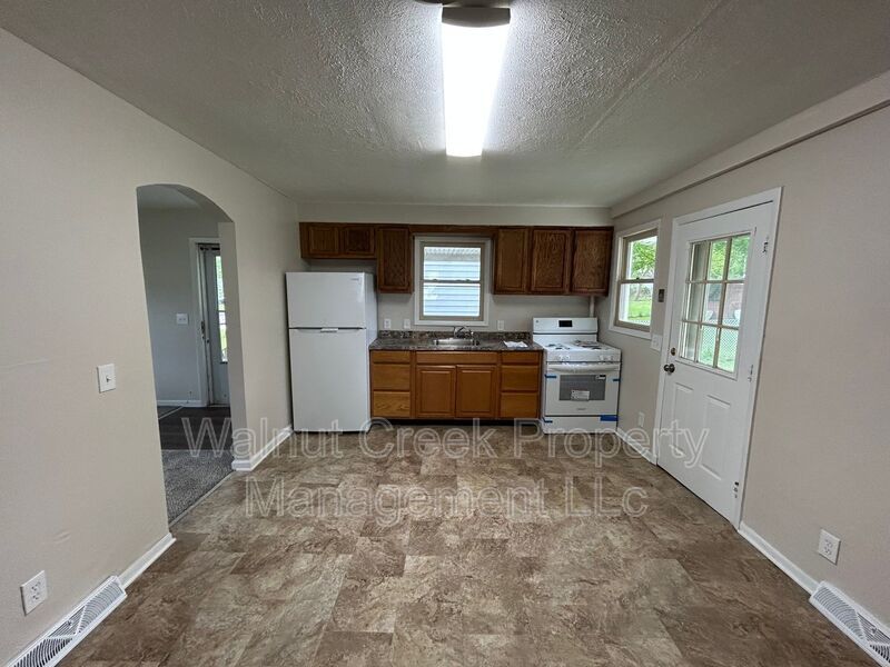 2 Bed- 1 Bath - Single Family Home property image