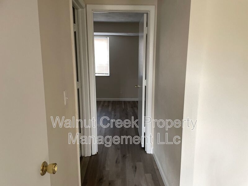 Large/Nice/Quiet complex in Lorain County . 2 Bdrm units -1000 sq property image