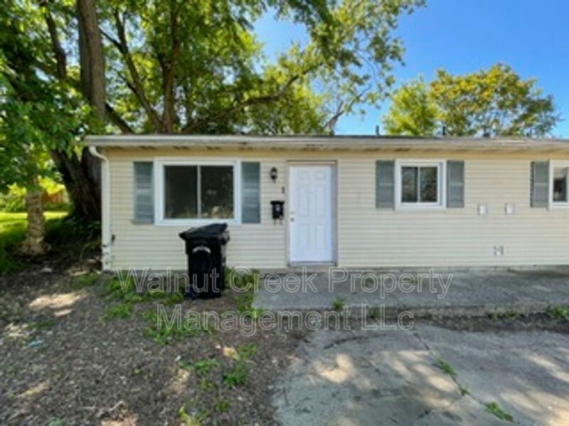 2 Bed 1 Bath - Triplex in Elyria property image