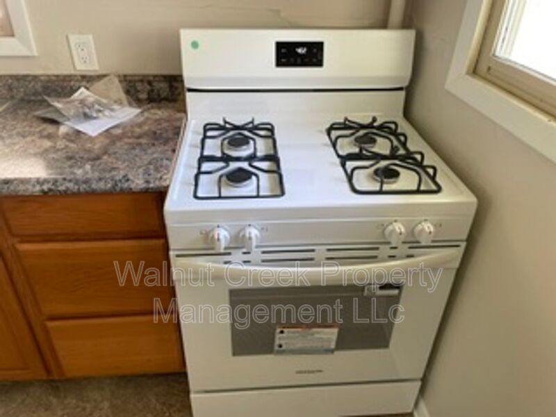 2 Bed- 1 Bath - Single Family Home property image