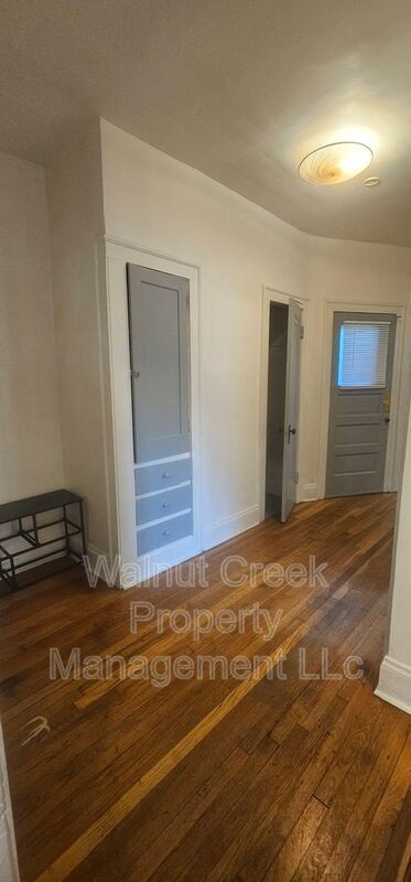 3 Bed- 1 Bath Apartment property image