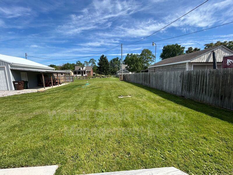 Single Family - 3 Bed - 2 Bath Home in a Private Setting property image