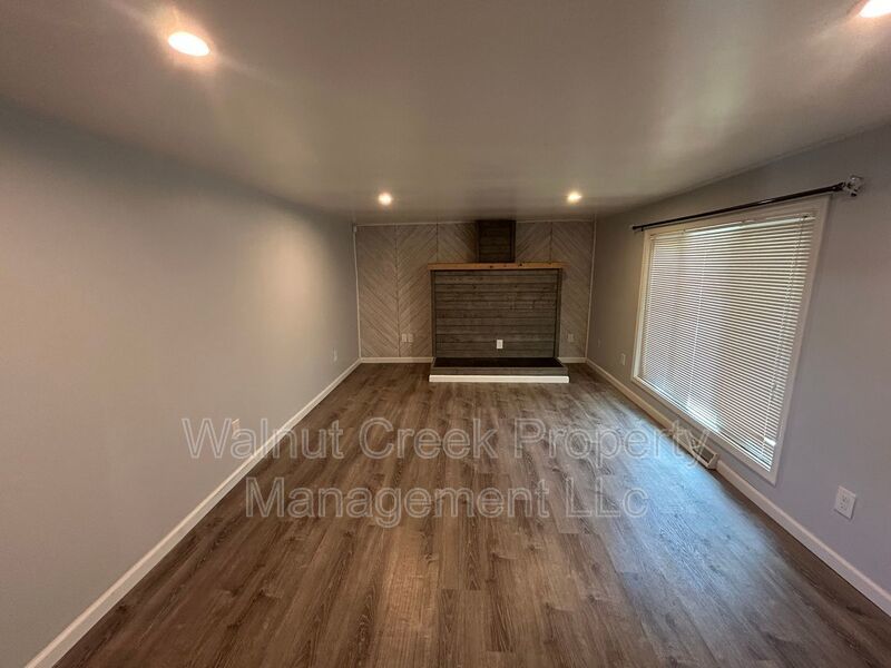 Single Family - 3 Bed - 2 Bath Home in a Private Setting property image