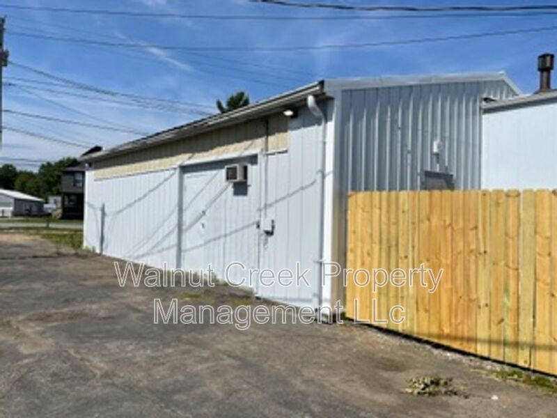 Commercial Space - Former Sutton Tire Center property image