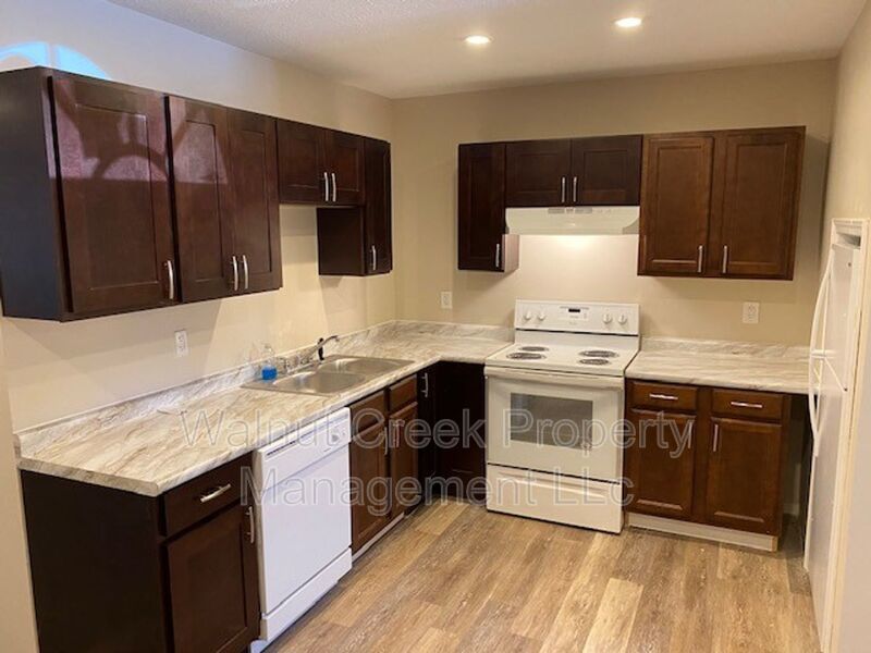 Amazing 1 bedroom APT property image
