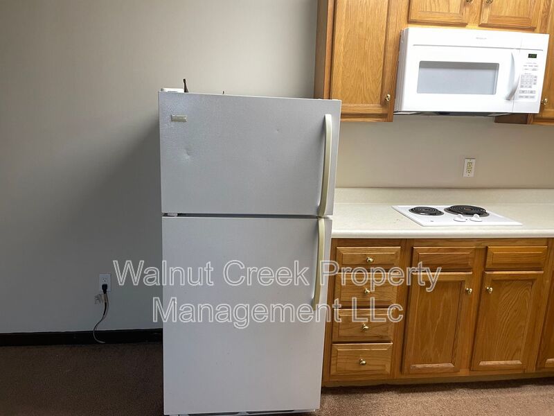 Quiet Complex, 1 BR Efficiency! Only Pay Electric! property image