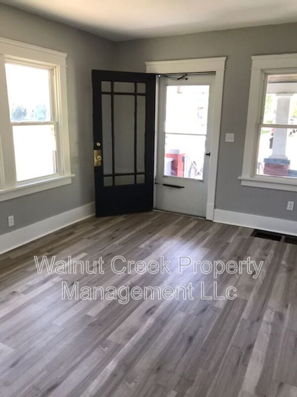 3 Bed - 1 Bath - Single Family Home in Lorain property image