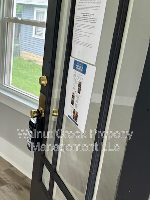 3 Bed - 1 Bath - Single Family Home in Lorain property image